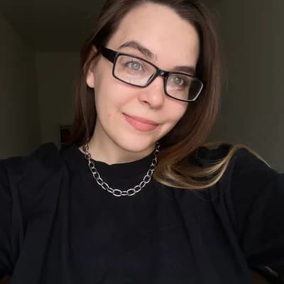 Валерия Менго