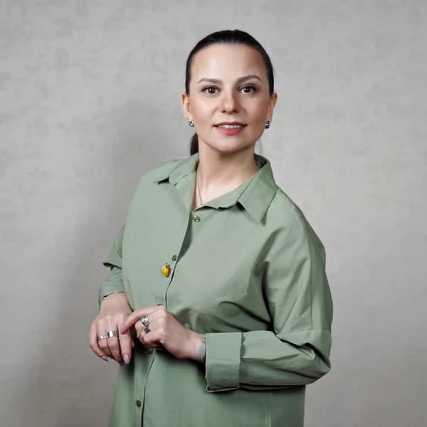 Александра Вольнова