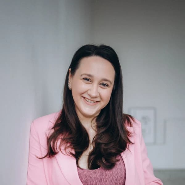 Яна Горячева