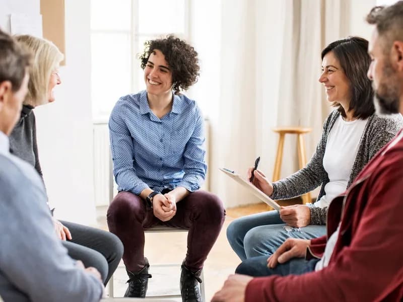 Балинтовская группа онлайн для всех специалистов помогающих профессий