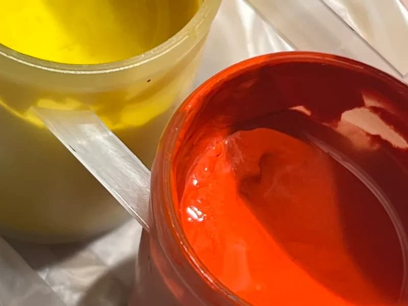 Страх осуждения, неуверенность в себе, перфекционизм 